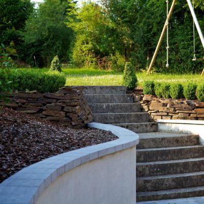 Fermette de Somme-Leuze | Gîte Ardenne | Jardin arrière